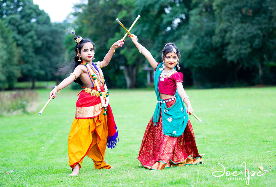 Mohiniyattam